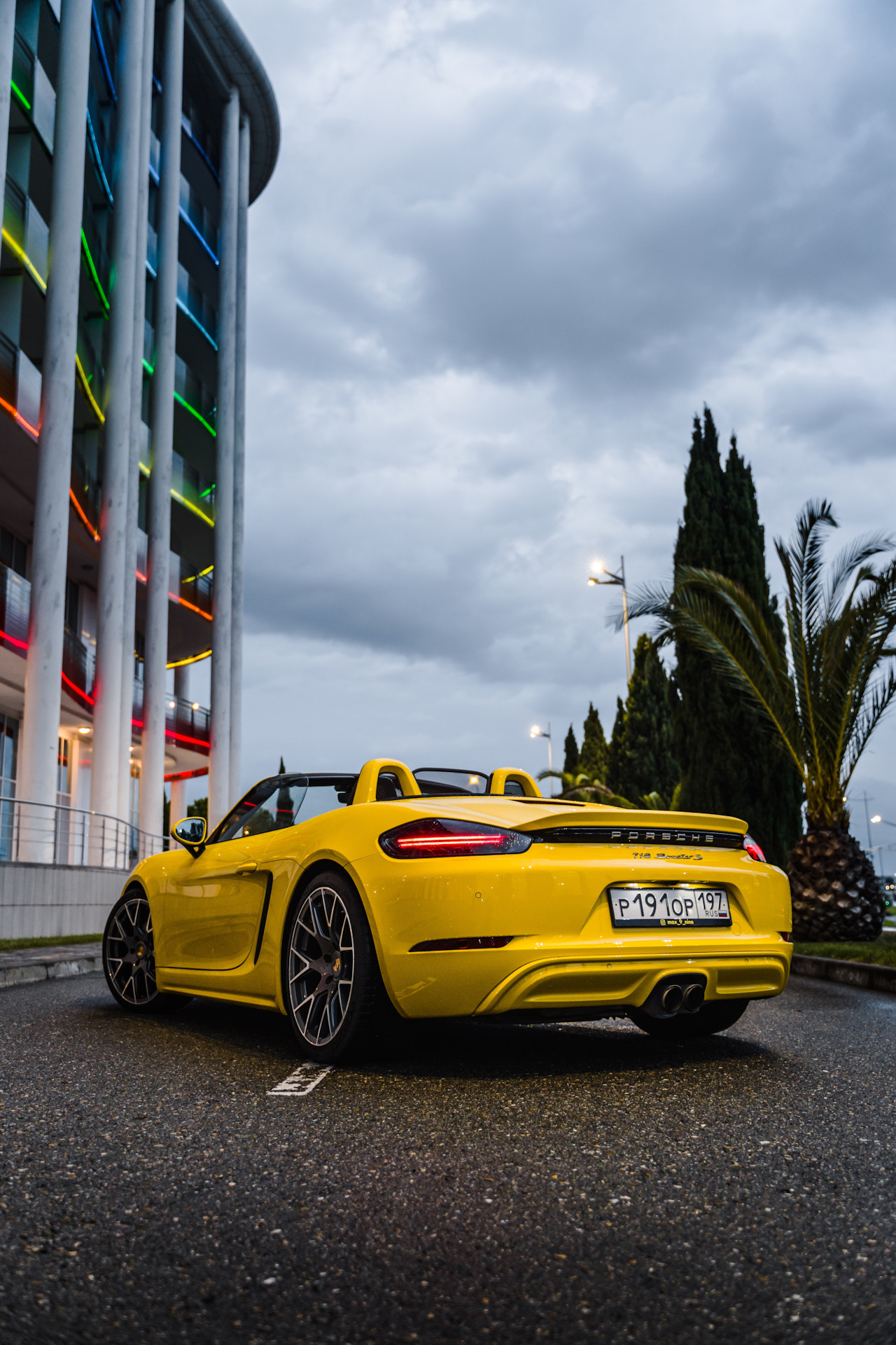 Поездка в Сочи 2023 — Porsche 718 Boxster (Typ 982), 2,5 л, 2021 года ...