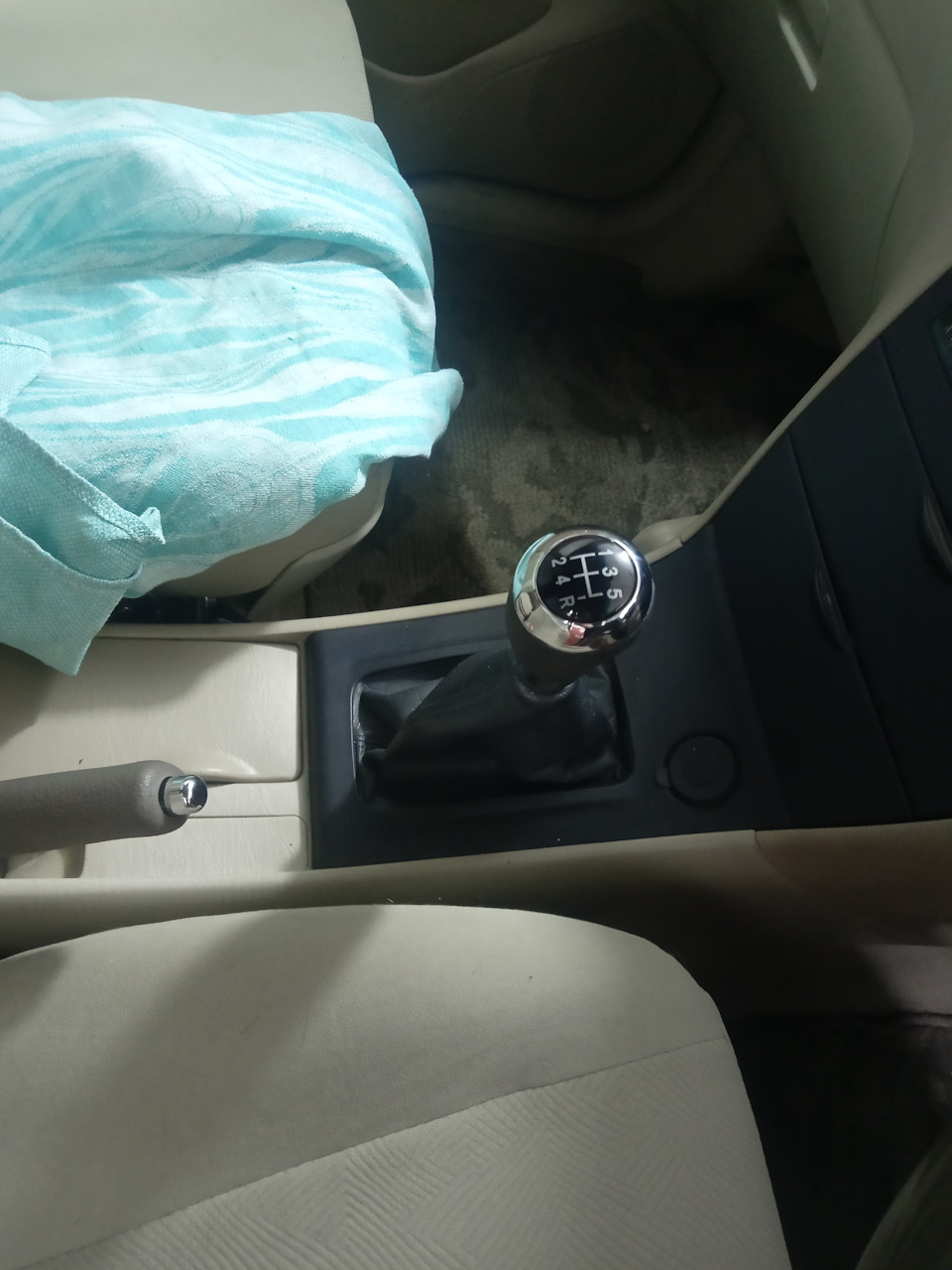 Photo from the logbook Toyota Corolla Fielder (E120)