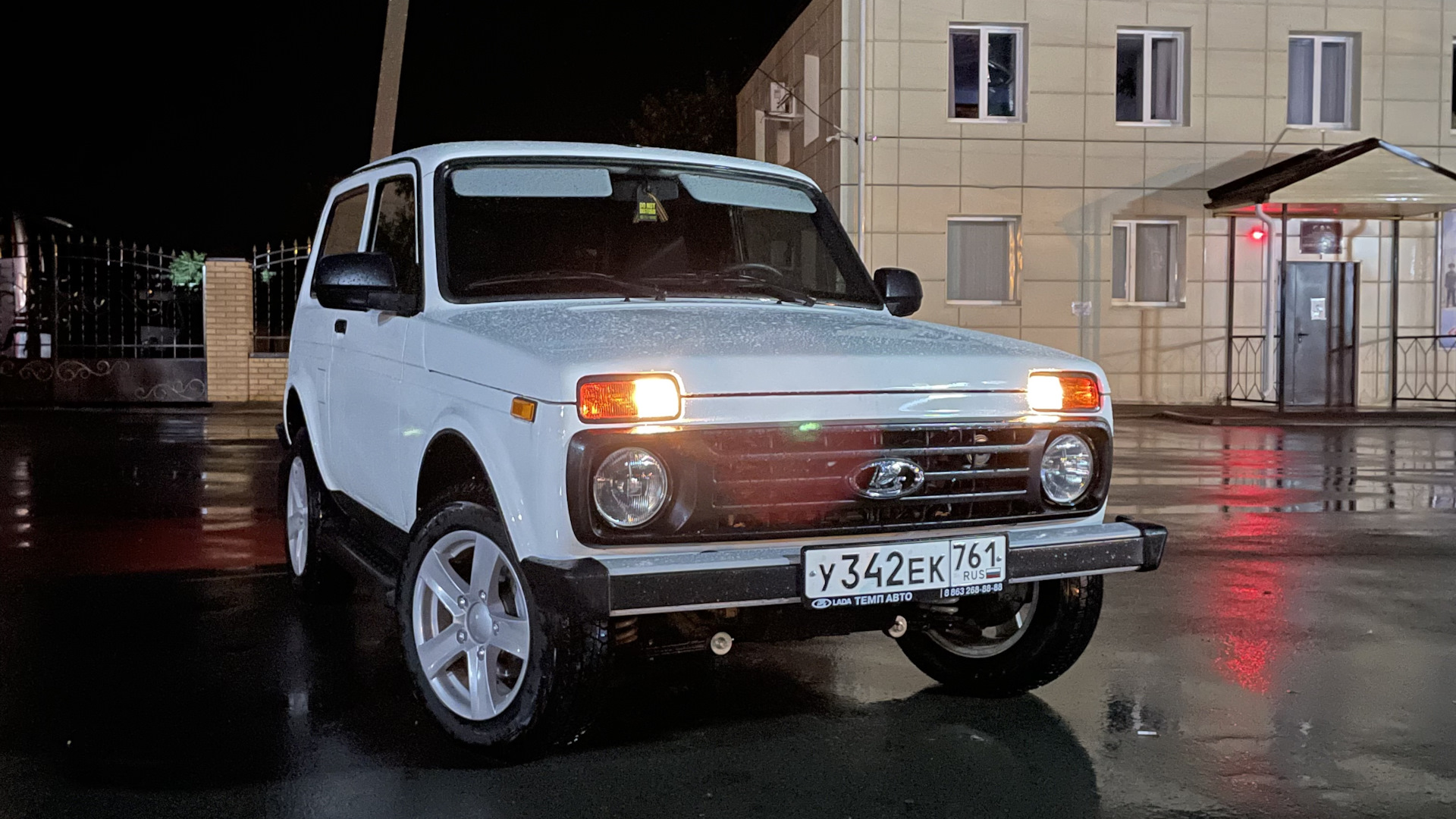 Lada 4x4 3D 1.7 бензиновый 2021 | LADA NIVA 3D BKEdition на DRIVE2