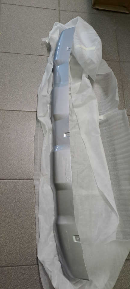 Накладка переднего бампера нижняя Vitara на Suzuki Vitara (4G). | 21 ...