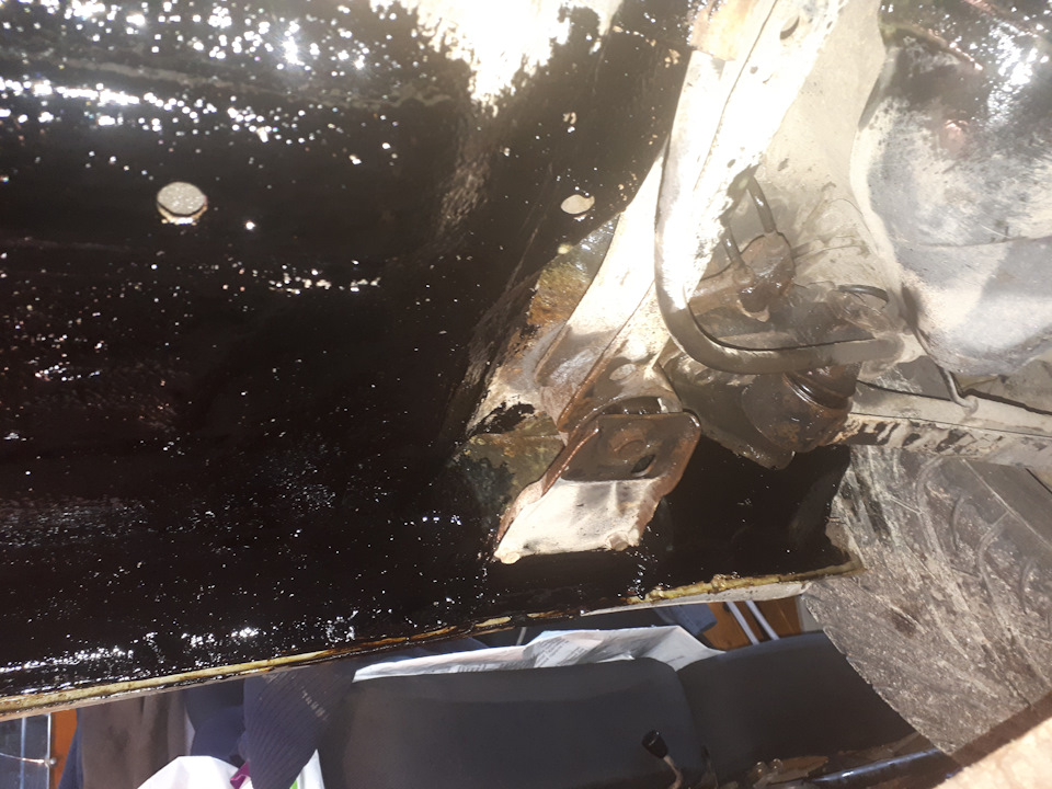 Больше всего страдают крылья и пороги в моем случае. — Subaru Forester (SG)