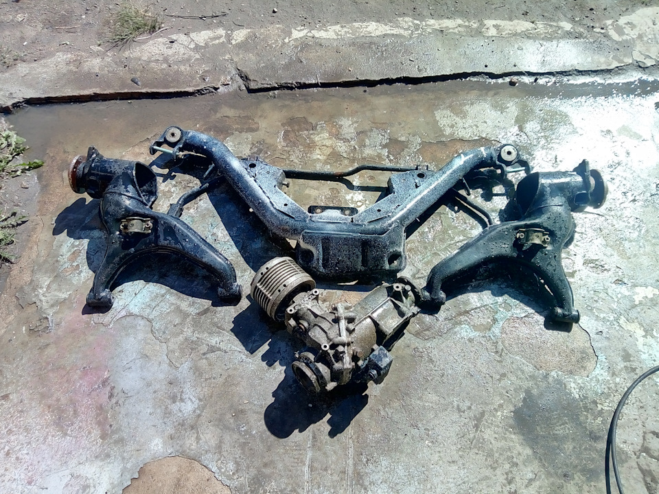 Задняя подвеска фольксваген пассат б5,5 полный привод. Пассат б3 задний привод. Подрамник фольксваген пассат б3 синхро. Фольксваген т4 полный привод. Б3 синхро.