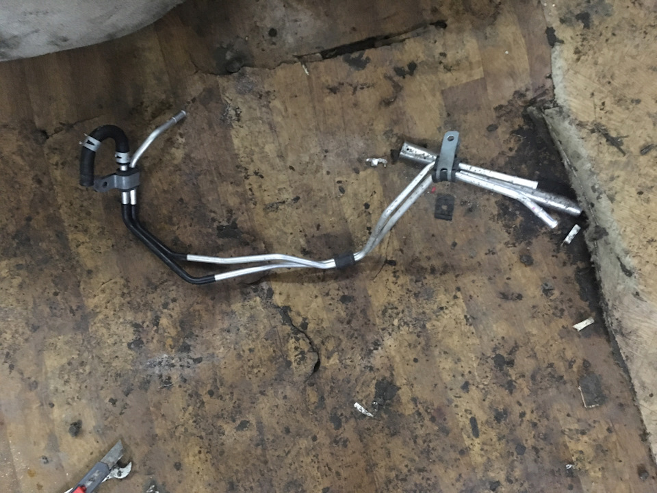 Установка охлаждения гидроусилителя — Mitsubishi Lancer X, 2 л, 2009 ...