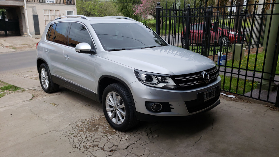 VW Tiguan 2 0 TSI