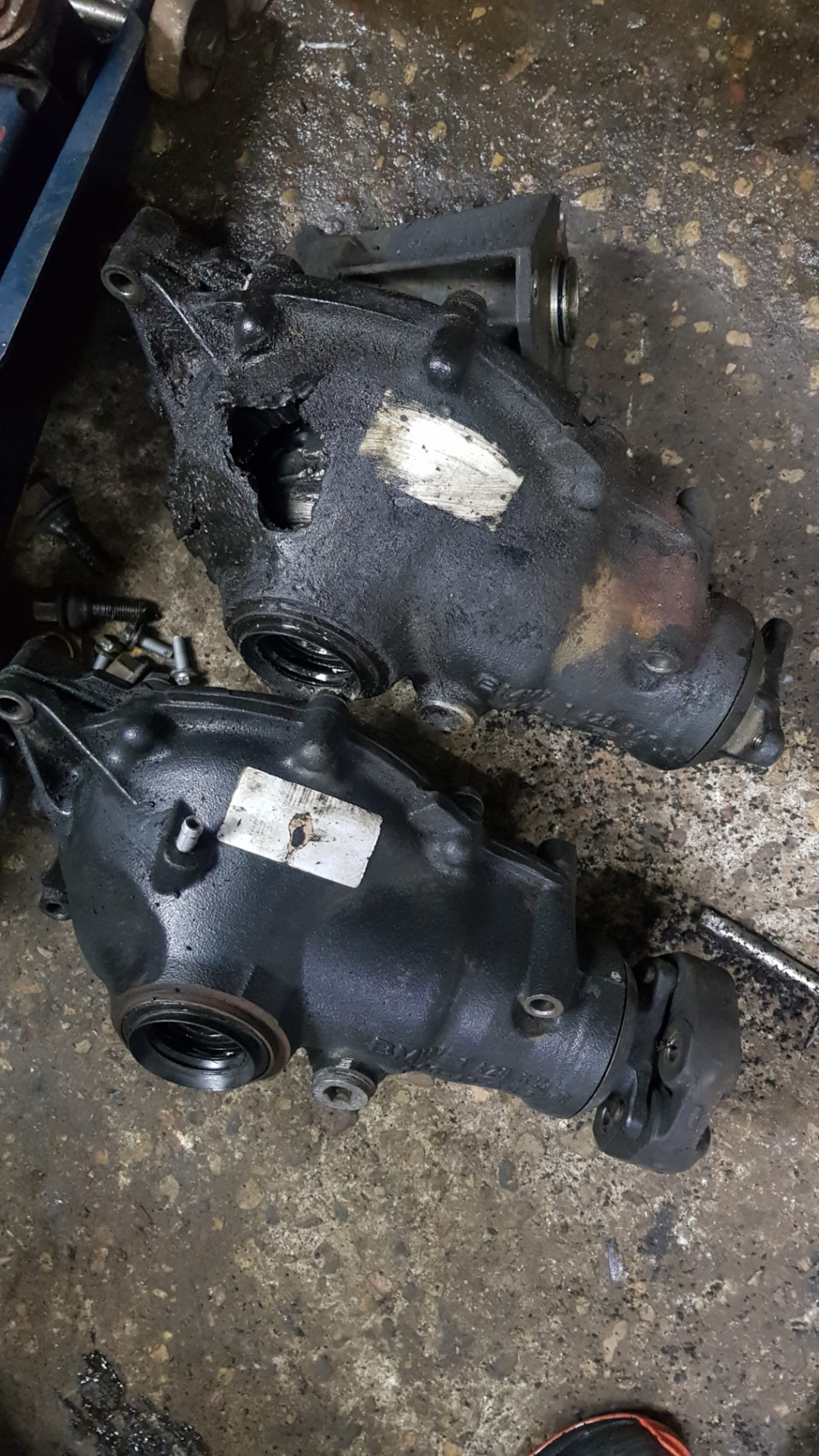 Фото в бортжурнале BMW X5 (E53)