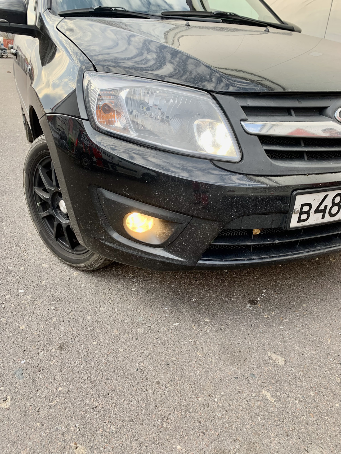 LED лампы в туманки Лада Гранта — Lada Гранта Лифтбек (1G), 1,6 л, 2015 ...