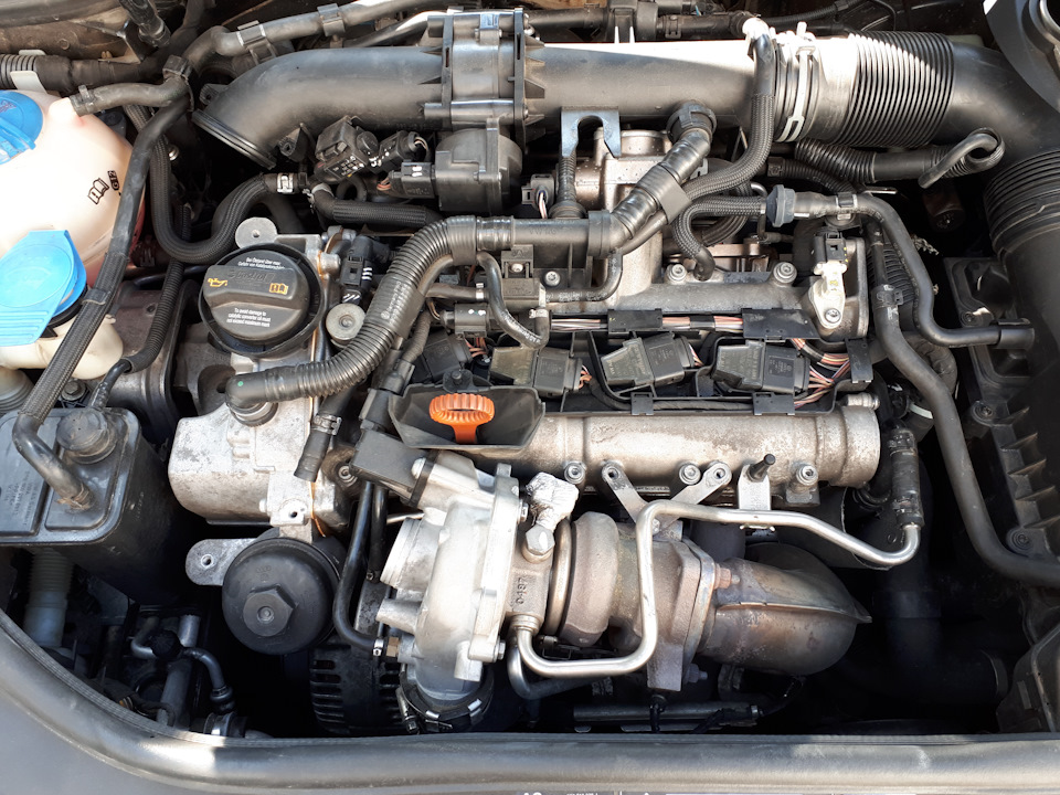Как снять форсунки на 1.4 tsi caxa Сборка движка 1.4 tsi / BLG - часть 3-я / Завершение - Volkswagen Golf Mk5, 1,4 