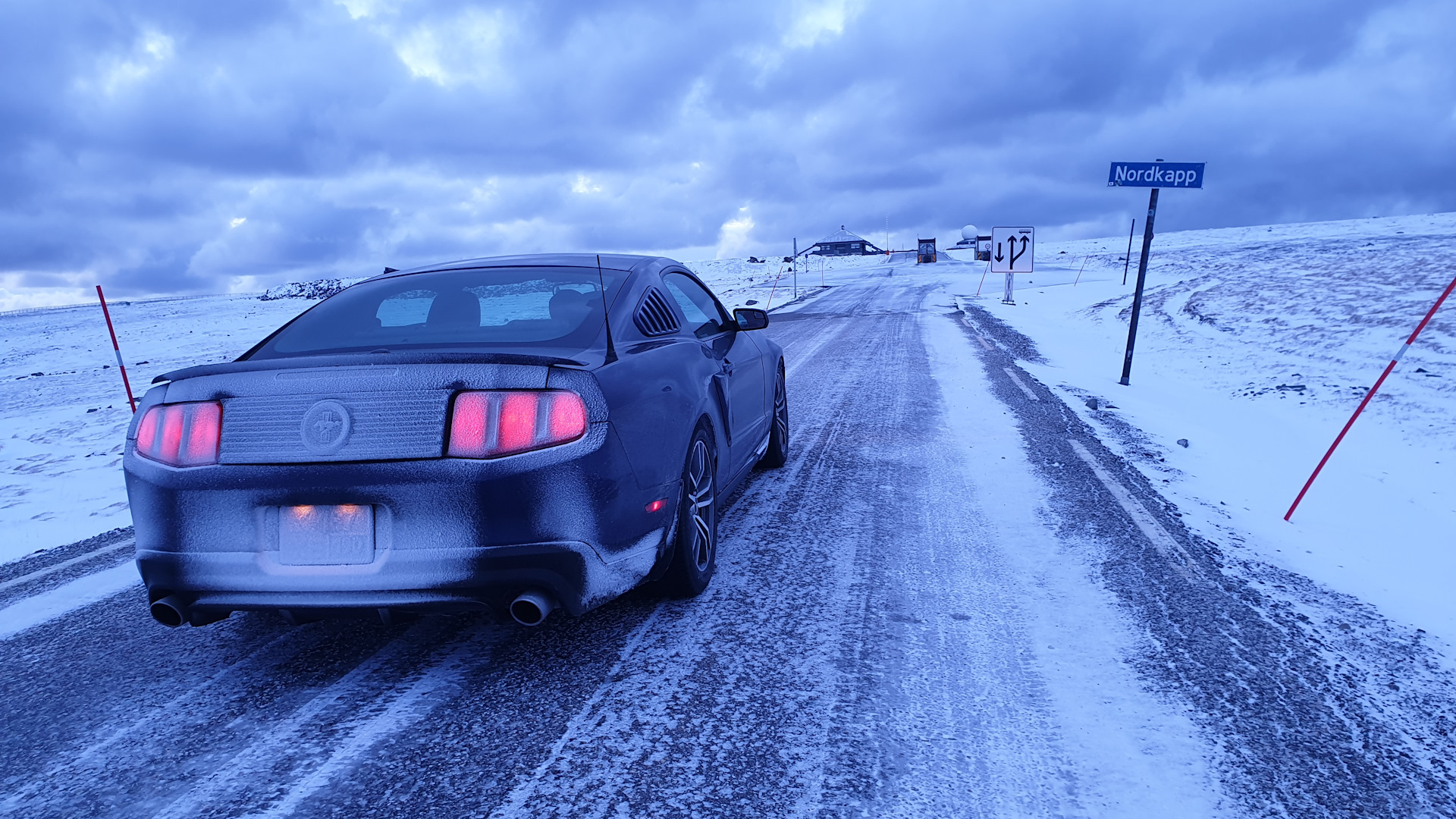 Ford Mustang Wallpaper 4Рє Snow