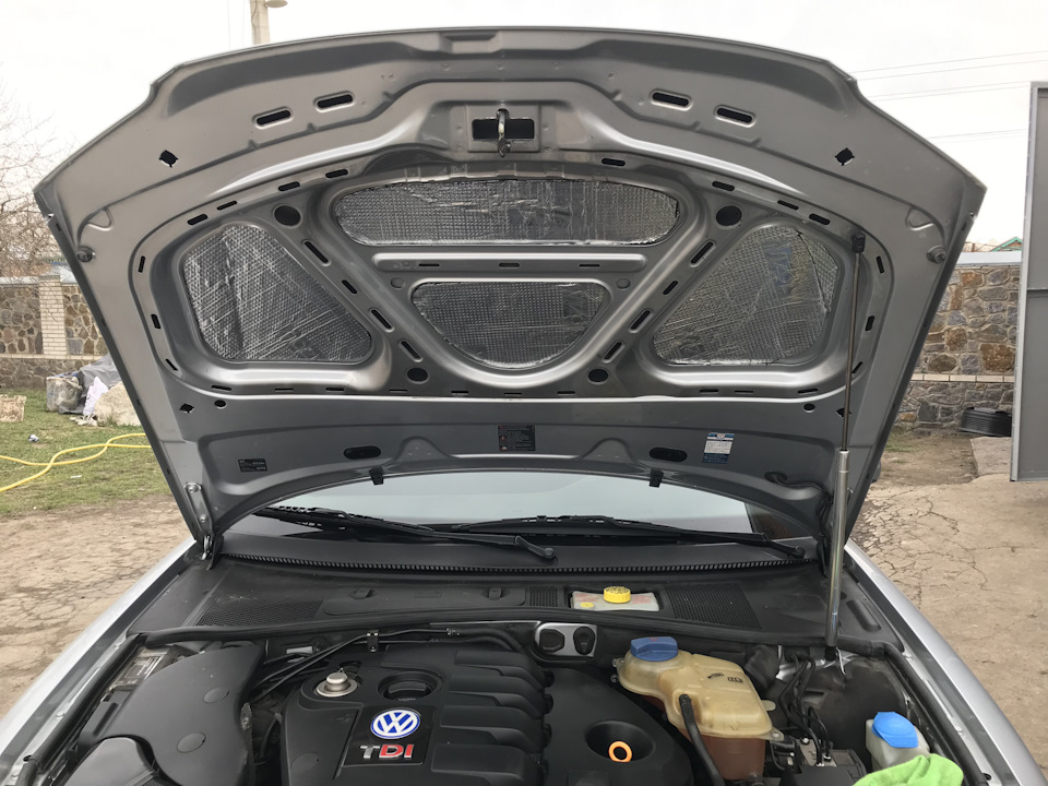 Обесшумка капота, и подкрылков ! — Volkswagen Passat B5, 1,9 л, 2001 ...