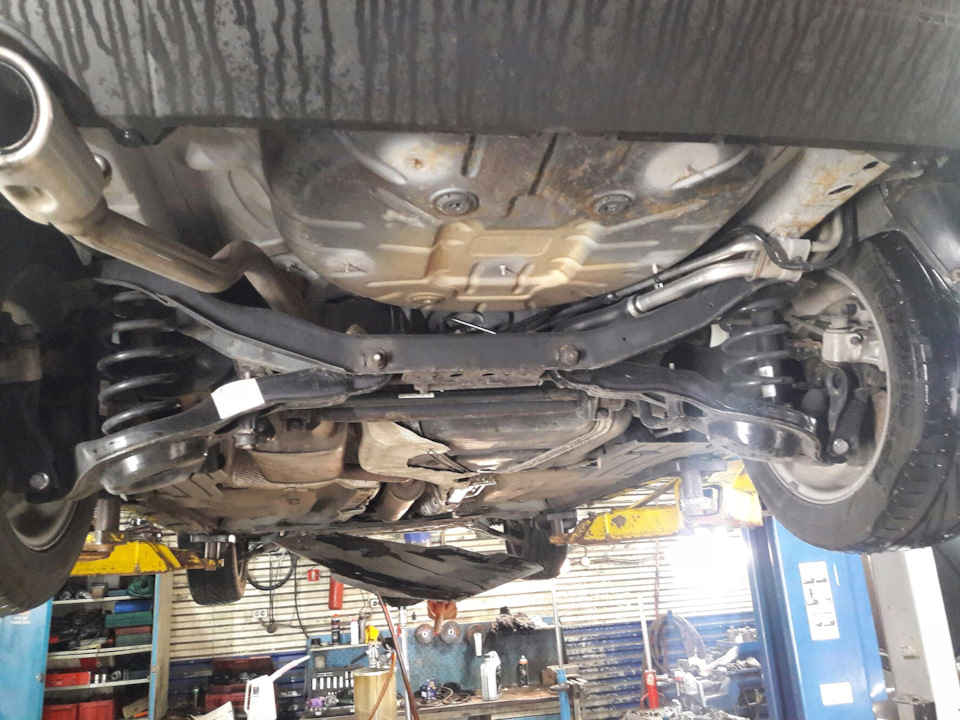 Начинаем с задов. Тут все свежее и никаких дополнительных вложений не требуется. — Ford Focus Hatchback III