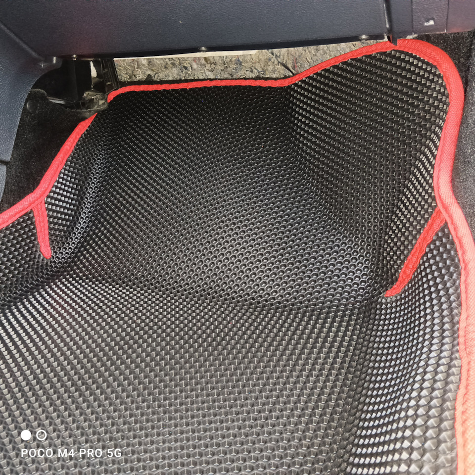 Фото в бортжурнале Renault Sandero 2G