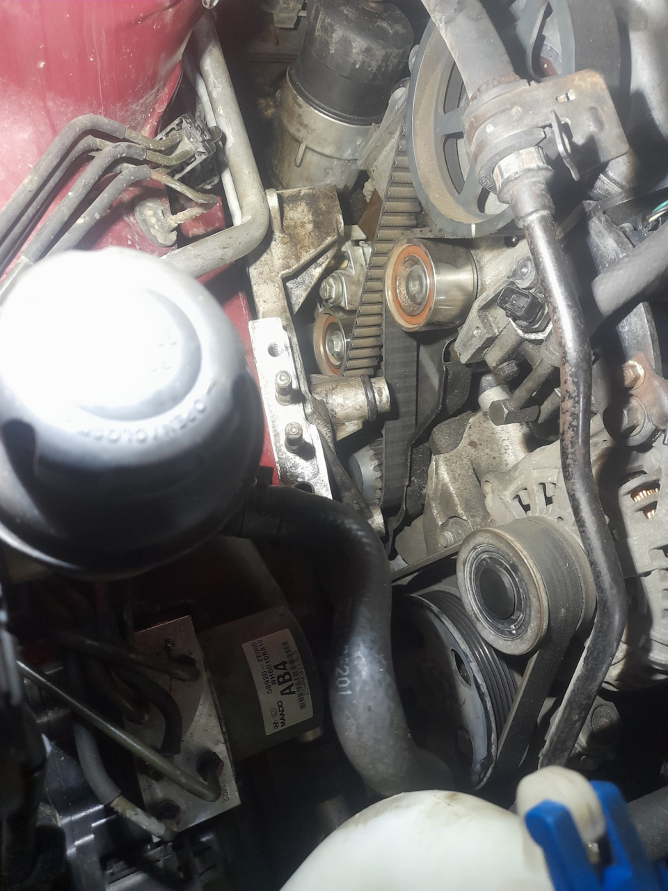 Замена ремня ГРМ Туксон — Hyundai Tucson (JM), 2 л, 2008 года ...