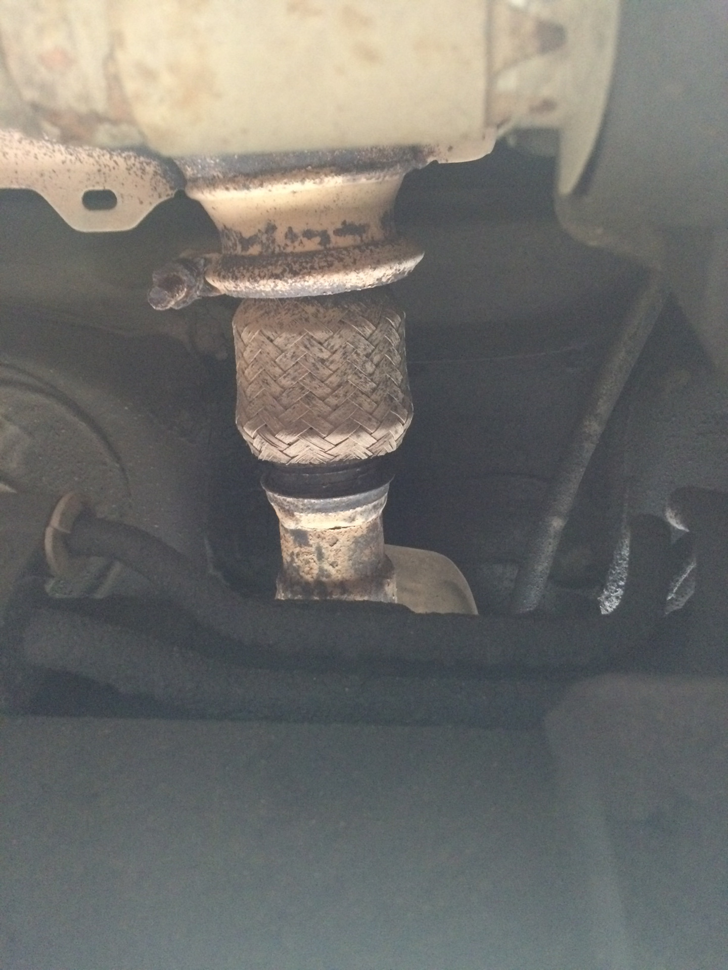 Замена выхлопной системы и удаление катализатора — Peugeot 307, 2 л ...