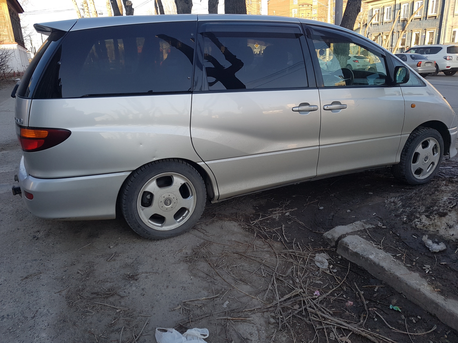Купить Тойоту Эстиму В Екатеринбурге