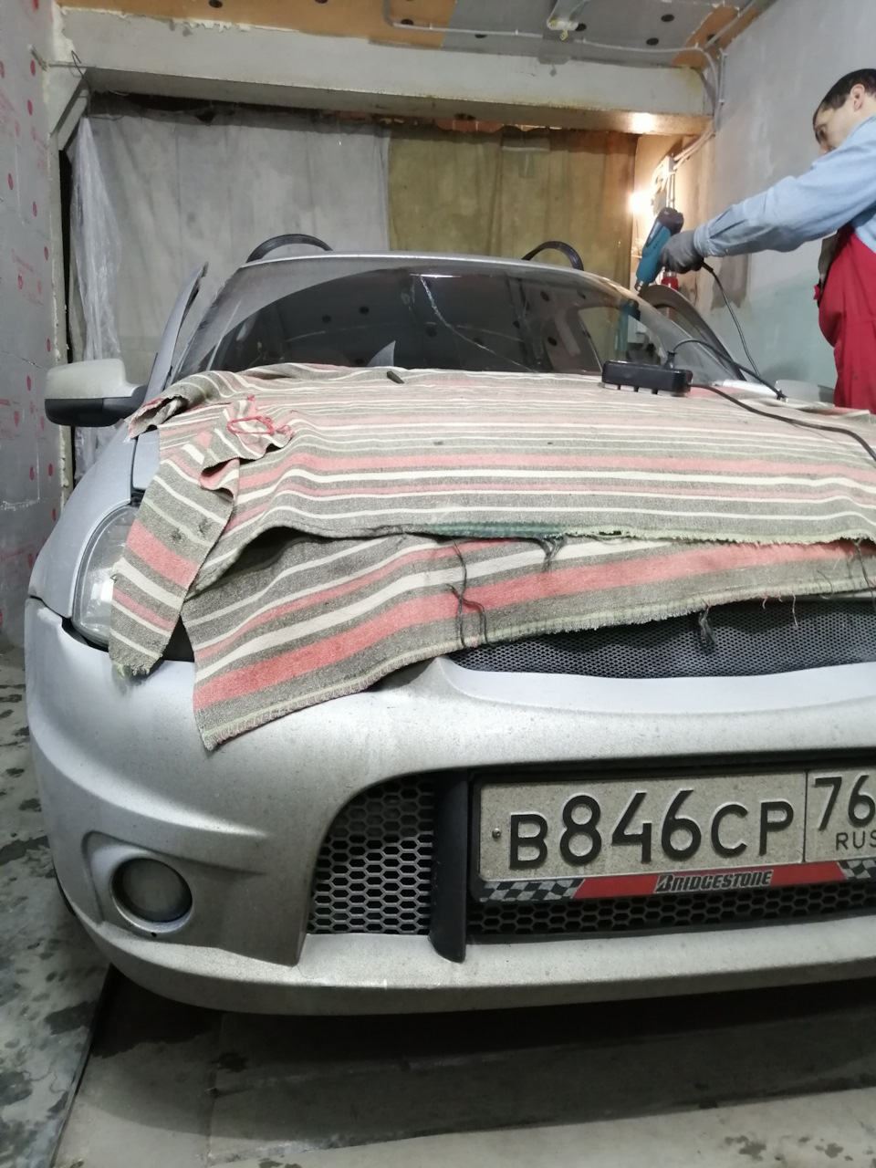 Замена Лобового стекла — Lada Калина Спорт, 1,6 л, 2009 года | визит на ...