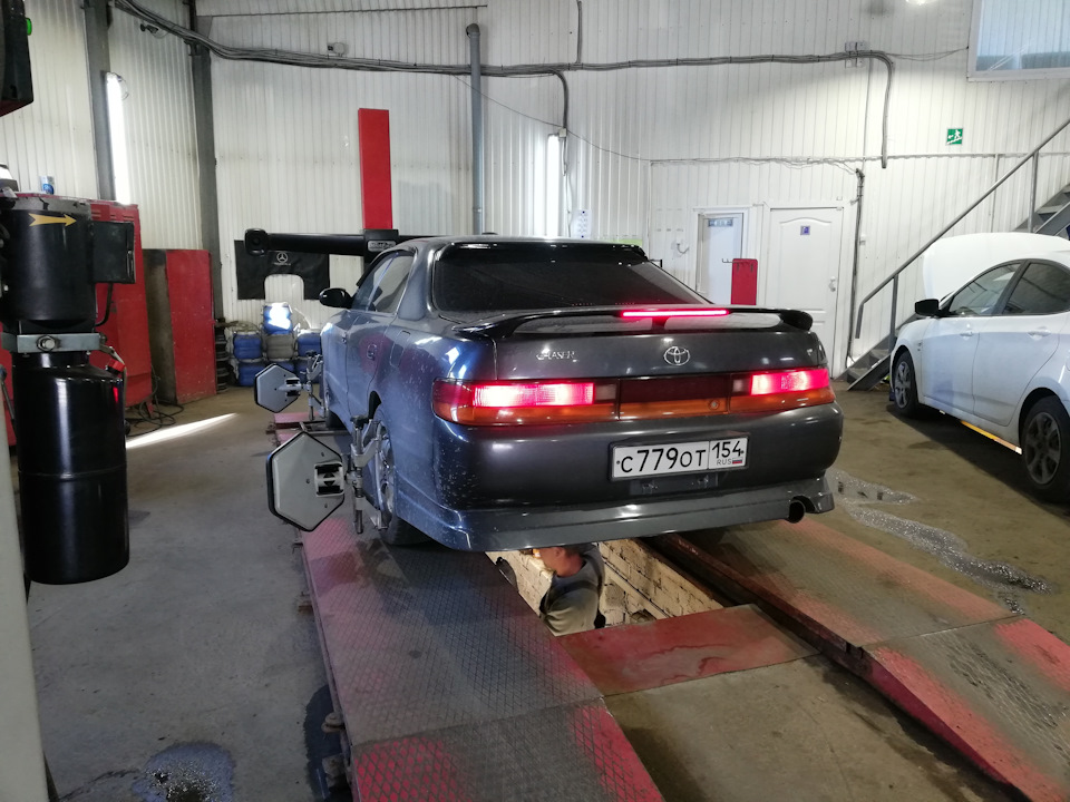 Фото в бортжурнале Toyota Chaser (90)
