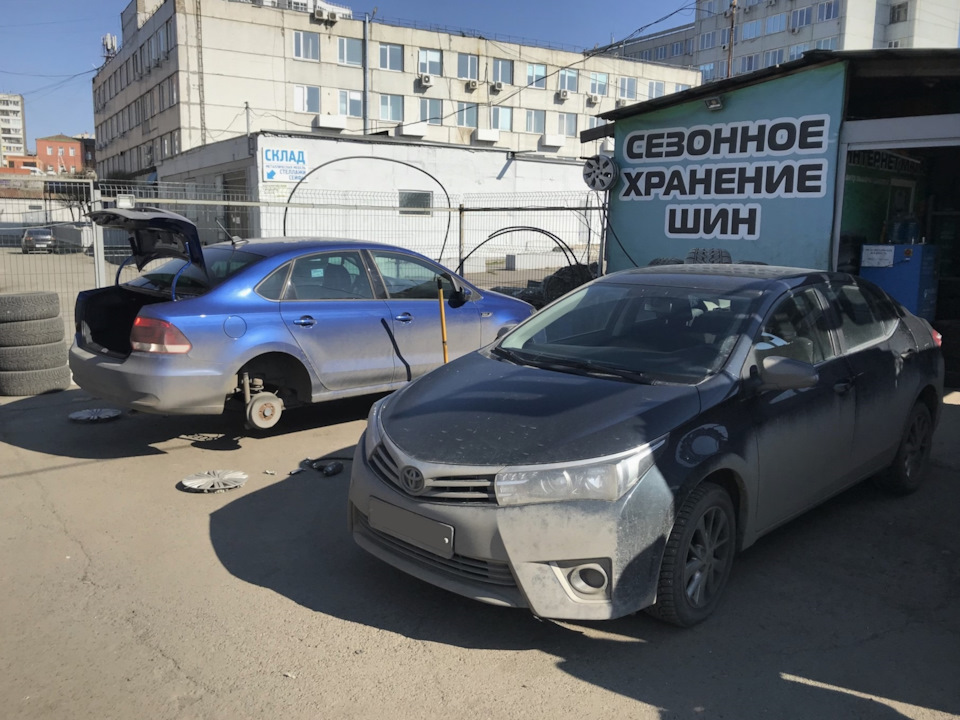 30. Смена резины на летнюю — Volkswagen Polo Sedan, 1,6 л, 2018 года ...