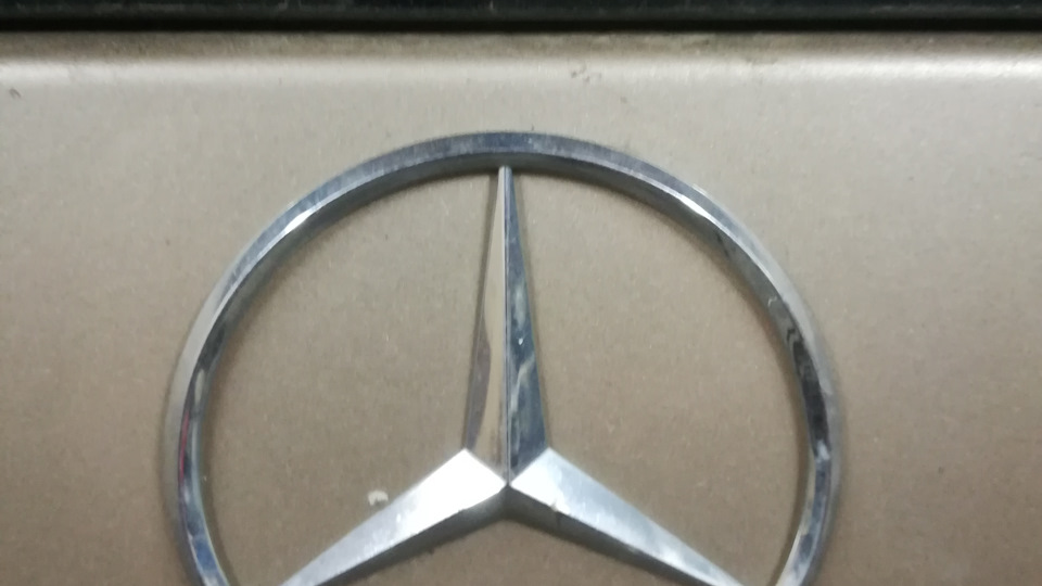 Mercedes-Benz M-Class Персик 3,2