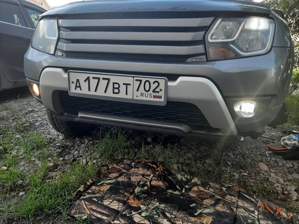 #90 — Заменил ПТФ — Renault Duster (1G), 2 л, 2019 года | электроника ...
