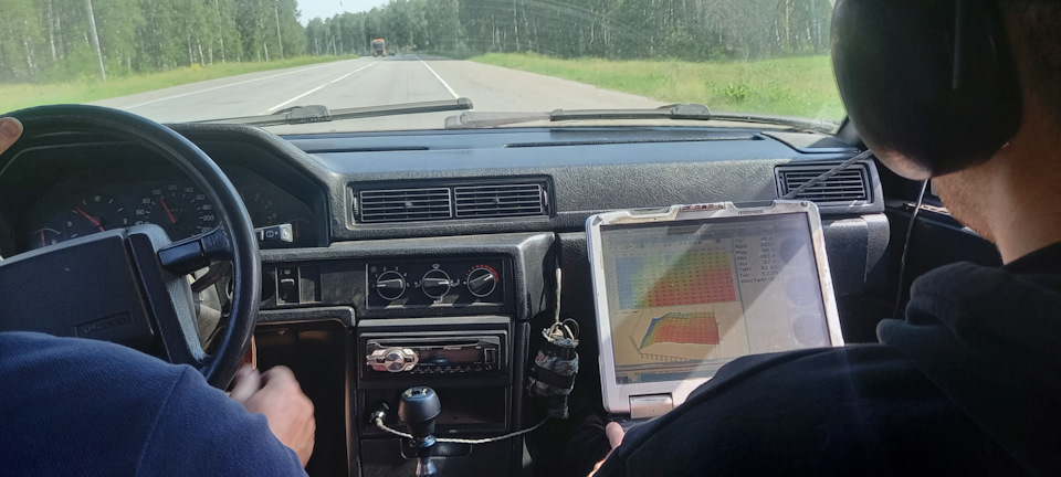 Катаемся — Volvo 940
