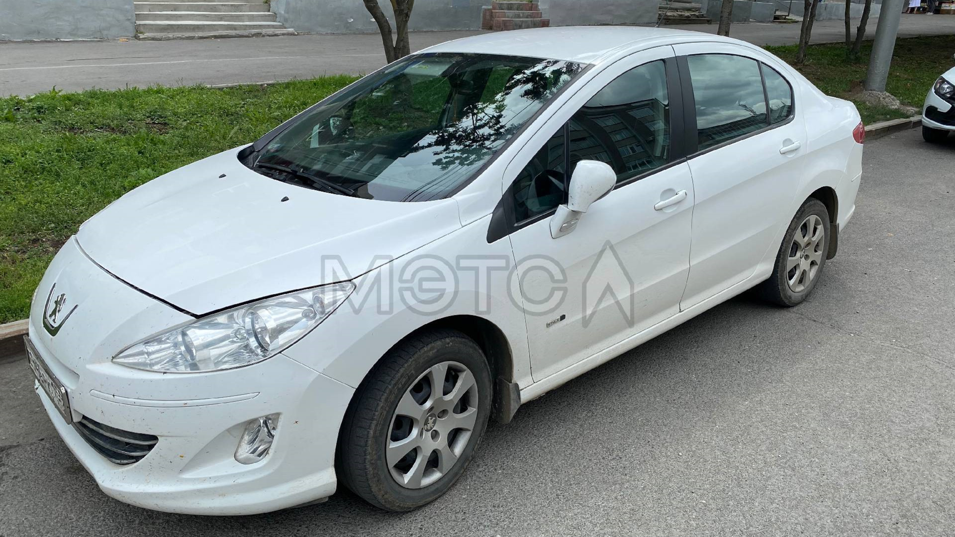 Peugeot 408 1.6 бензиновый 2014 | на DRIVE2