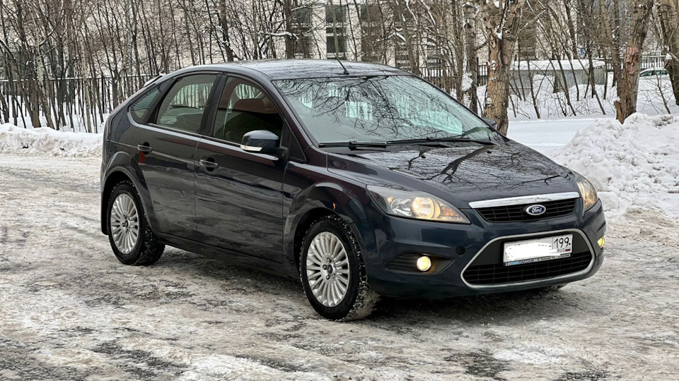 Перегорает предохранитель прикуривателя — Ford Focus II Hatchback, 1,6 ...