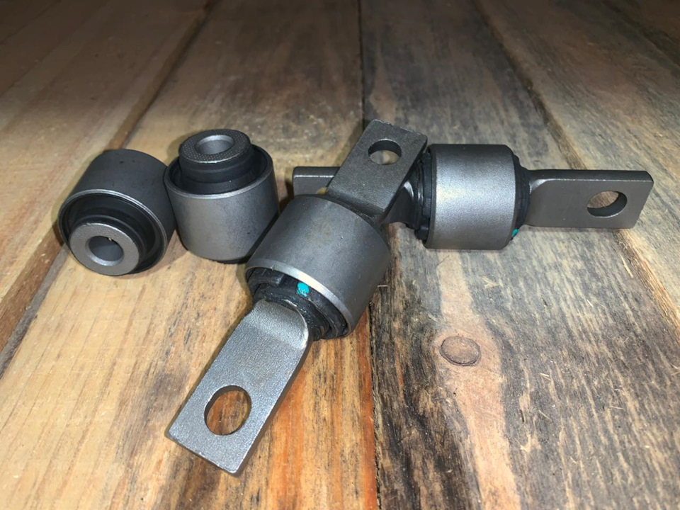 KYB New-SR Secial + OEM springs for Honda Civic Type-R FD2, развальные ...