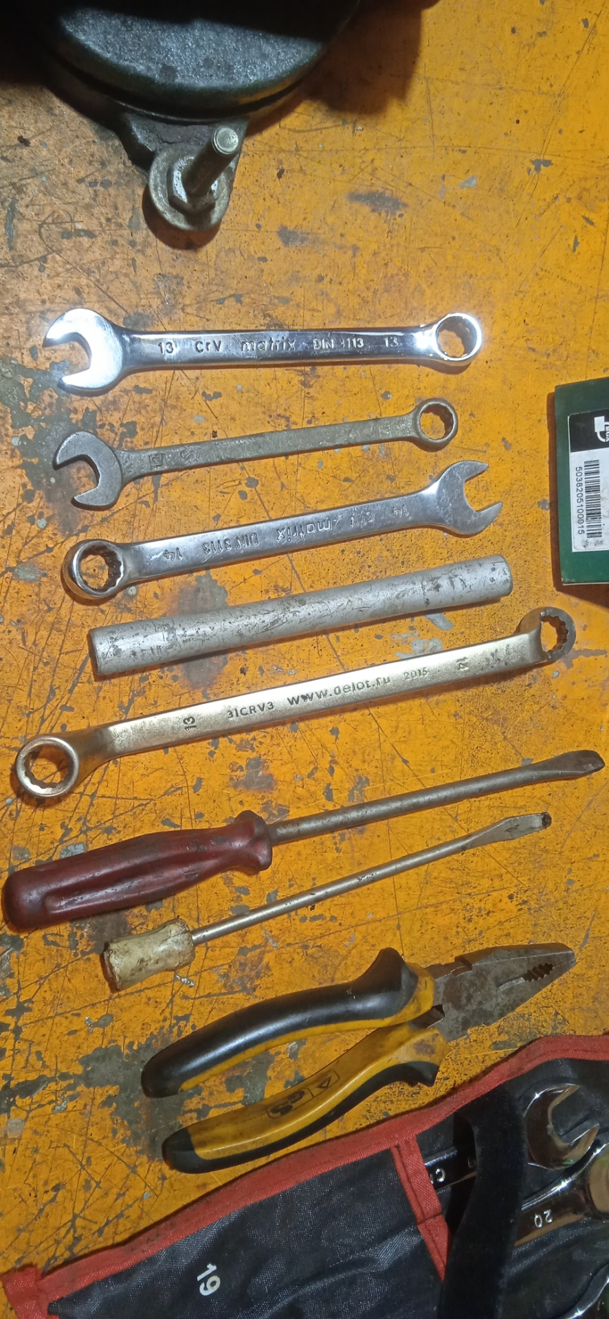 Оборвало ремень 😞 — Mazda Capella VI, 2 л, 1998 года | поломка | DRIVE2