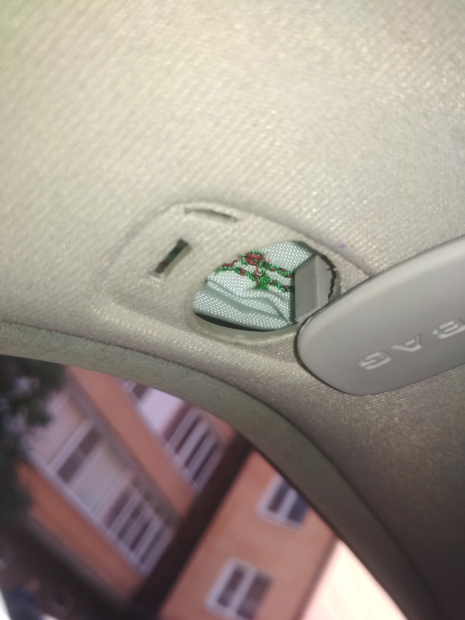 Накладка стойки. — Citroen Grand C4 Picasso (1G), 2 л, 2009 года ...
