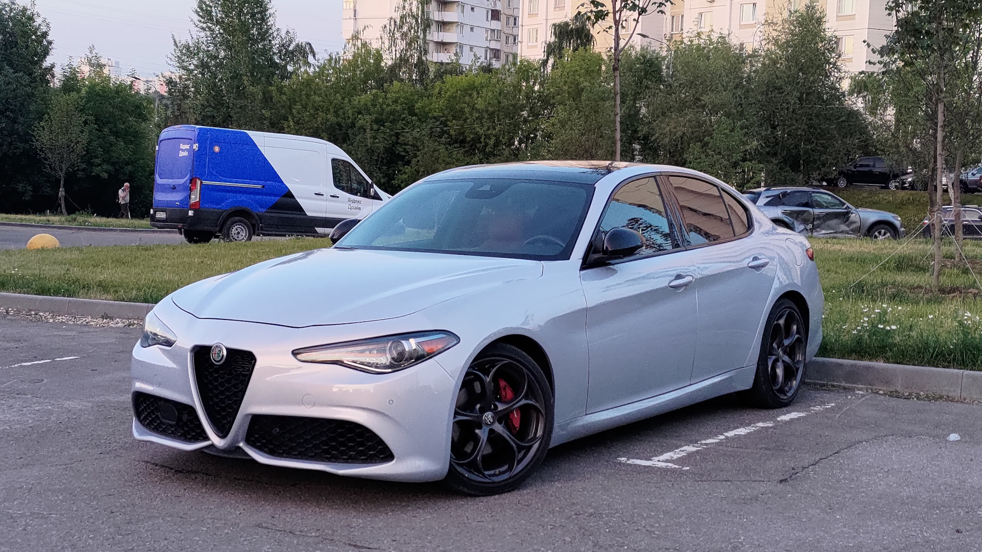 Alfa Romeo Giulia (952) 2.0 бензиновый 2021 | Лунная жемчужина на DRIVE2