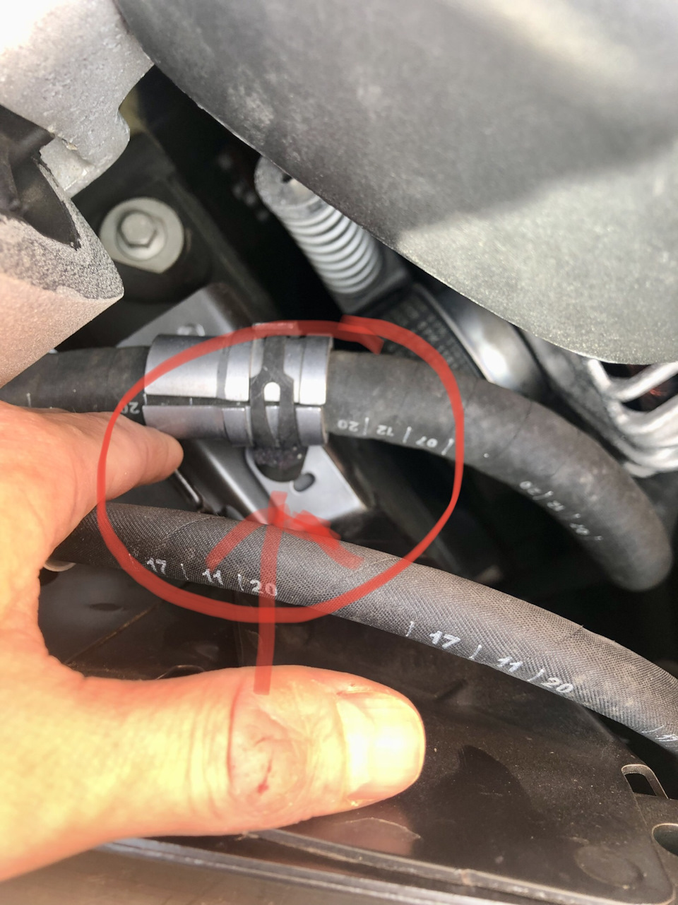 Дребезг в бардачке — Volvo S90 (2G), 2 л, 2021 года | наблюдение | DRIVE2