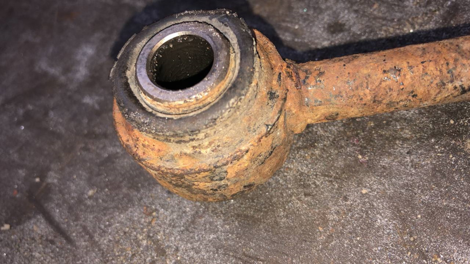 Плавающие саленблоки — Toyota Camry (XV40), 2,4 л, 2007 года ...