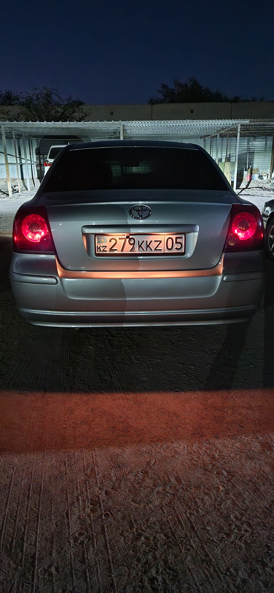 Продам — Toyota Avensis II, 1,8 л, 2006 года | продажа машины | DRIVE2