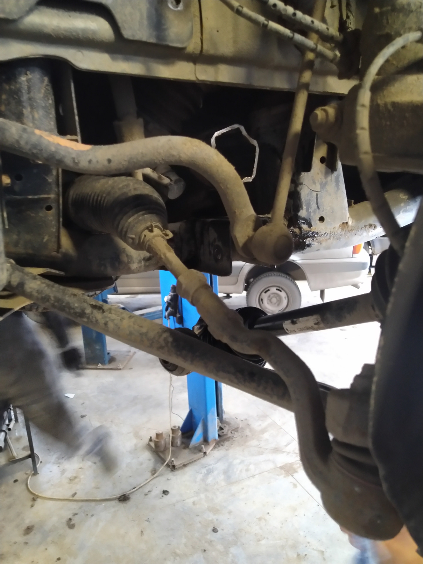 Пыльники ШРУС внутренние передние. — BMW X3 (E83), 2 л, 2008 года ...