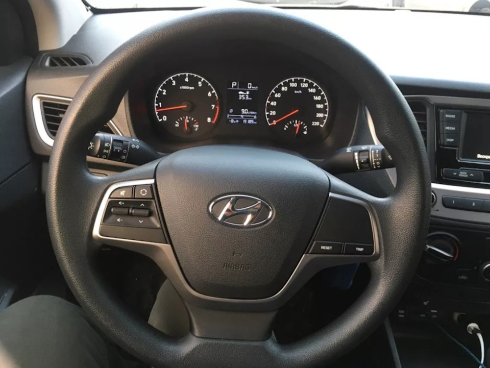 Кожаный руль — Hyundai Solaris (2G), 1,6 л, 2018 года | своими руками ...