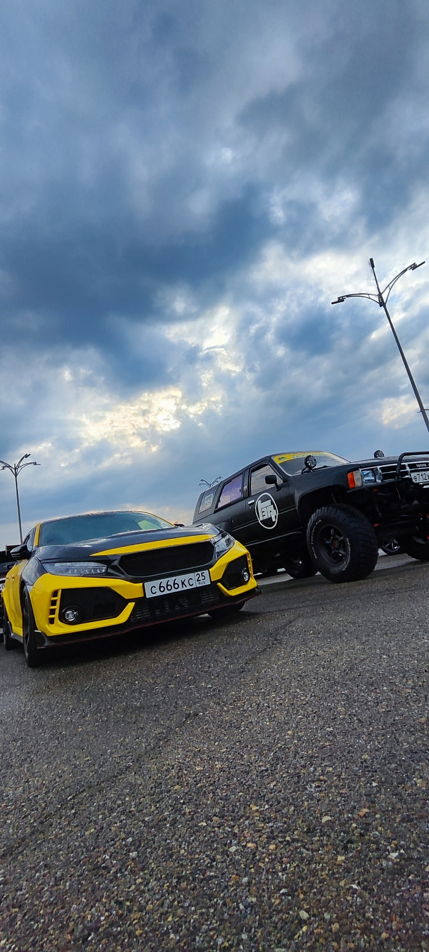 66. Drive 2 Vladivostok: закрытие сезона 2023/Фетисов Арена/ — Toyota Hilux  Surf (1G), 3,4 л, 1989 года | встреча | DRIVE2