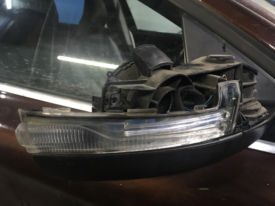 Повторитель поворота — Volvo XC60 (1G), 2,4 л, 2016 года | визит на ...