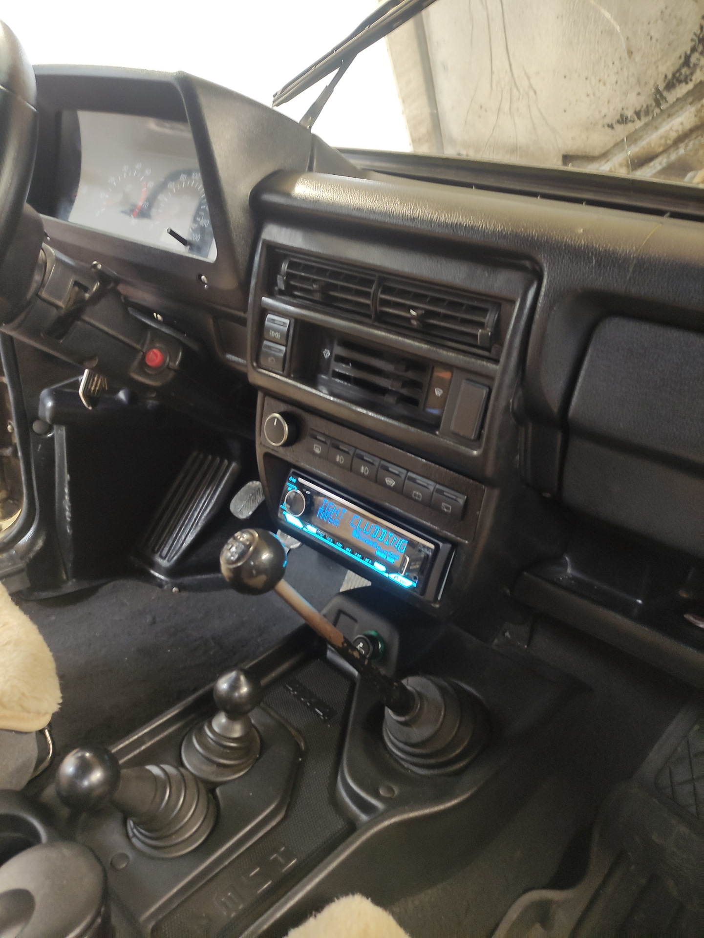 Кнопки приора в ниву — Lada 4x4 3D, 1,7 л, 2007 года | тюнинг | DRIVE2