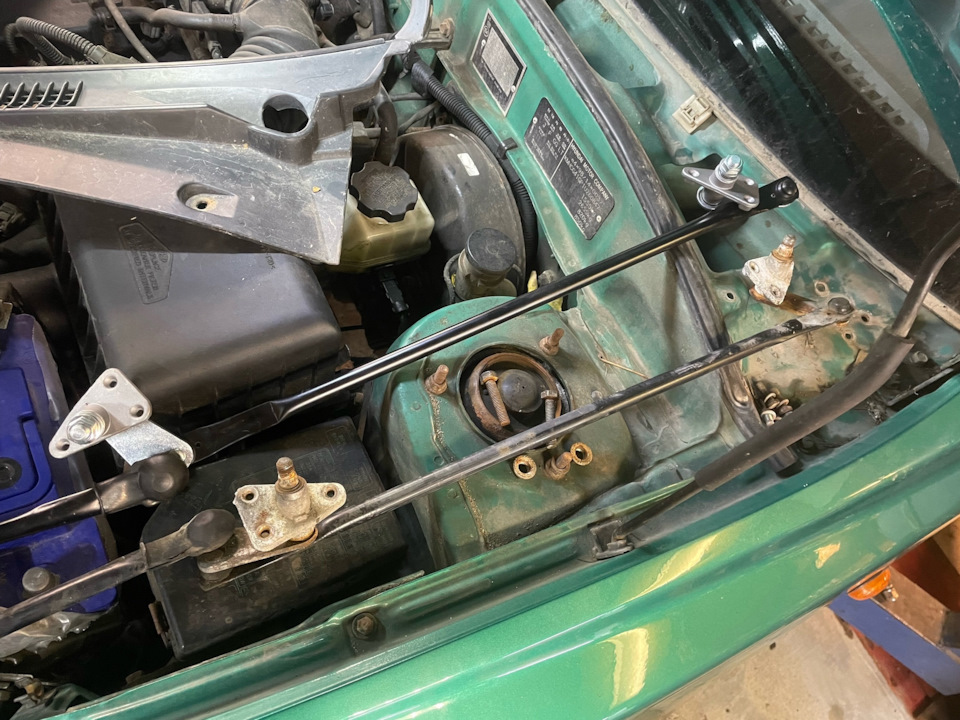 Замена трапеции дворников — Hyundai Accent (2G), 1,5 л, 2001 года ...