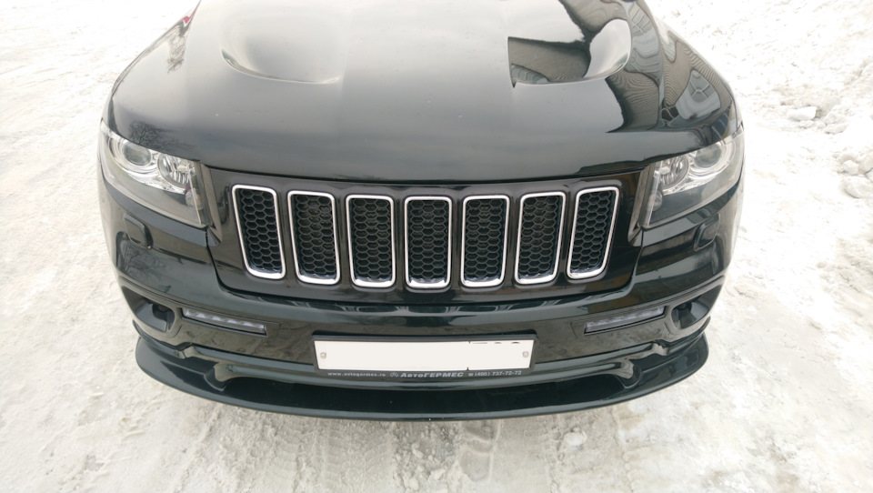 4 — Jeep Grand Cherokee (WK2)