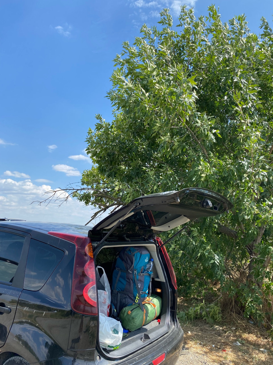 Фото в бортжурнале Nissan Note (1G)