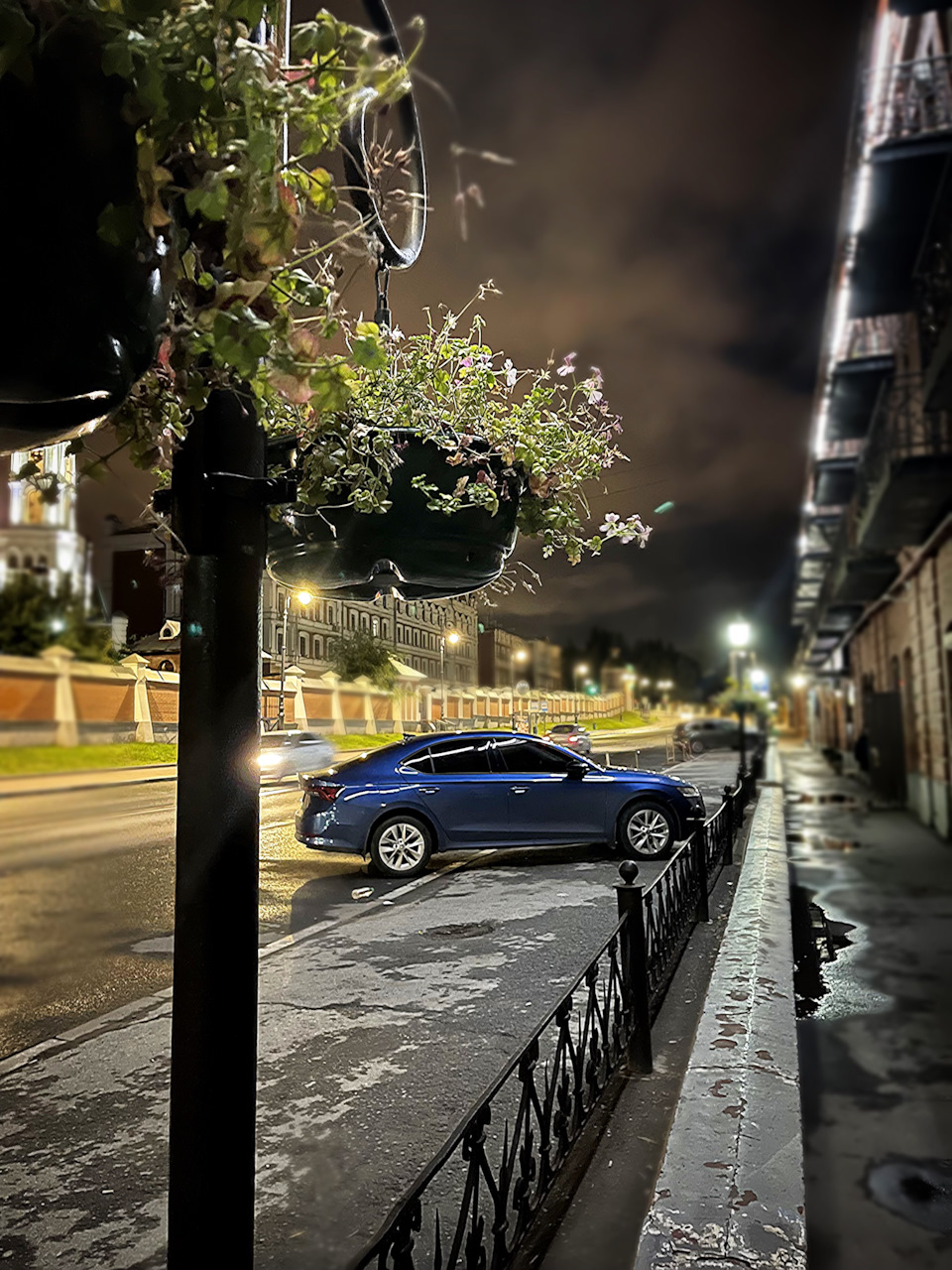 Ворсовые ковры и чехлы на колеса. — Skoda Octavia A8 Mk4, 1,4 л, 2021 ...