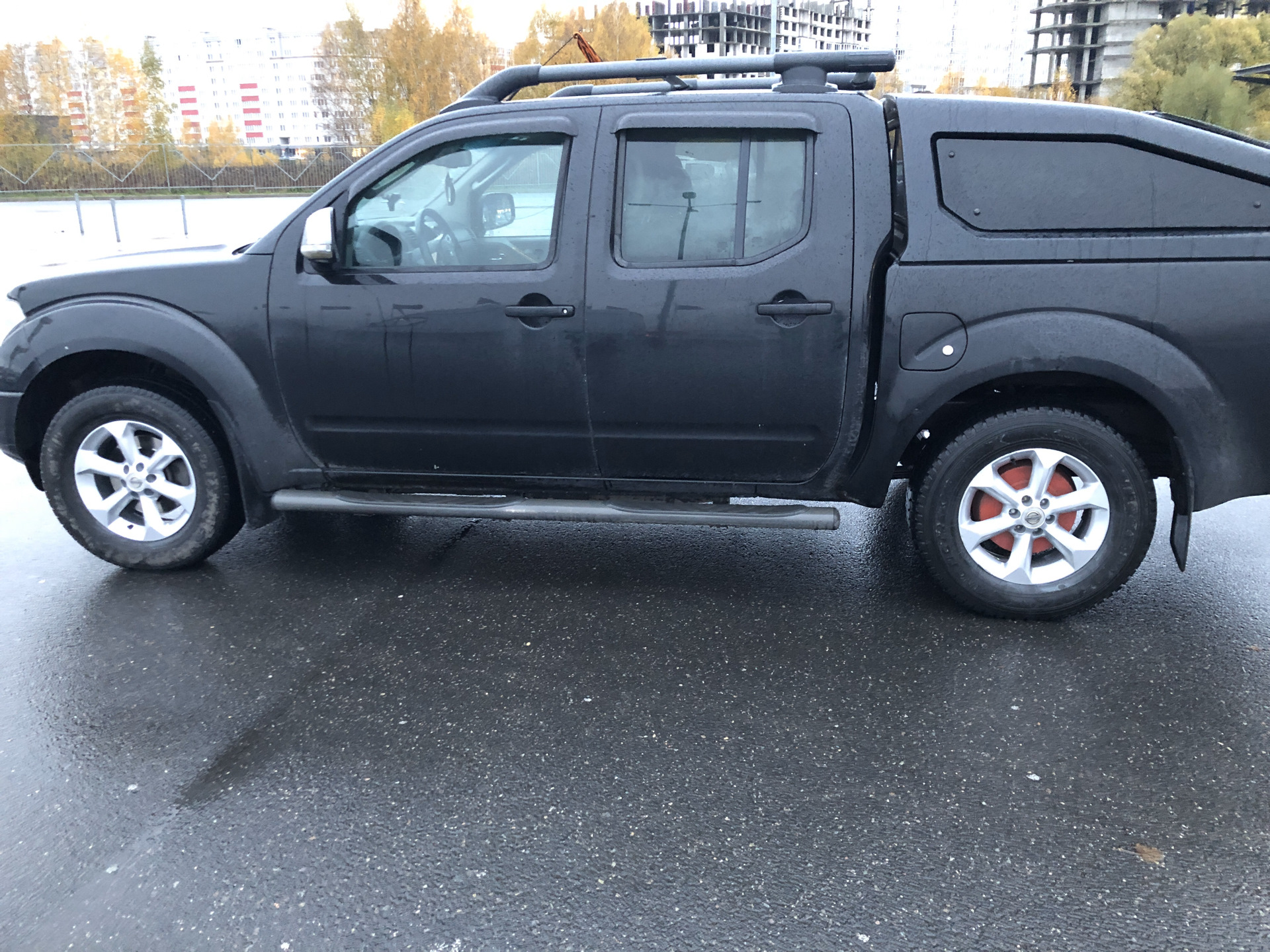 Ниссан навара 2.5. Nissan Navara Wheels. Навара Навара диск колесный. Пластмассовые ручки для машины Ниссан Навара. Nissan Navara отзывная компания.