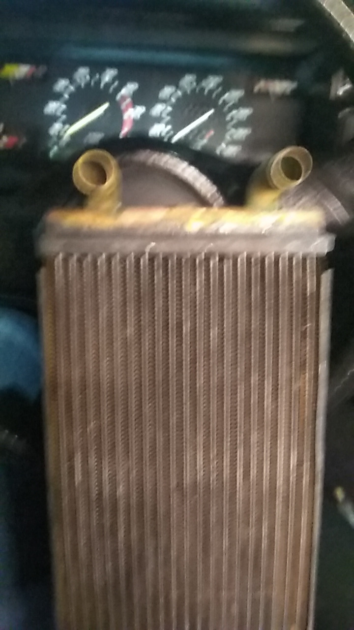 Радиатор печки и бачок антифриза — ИЖ 2126, 1,7 л., 2000 года | тюнинг ...