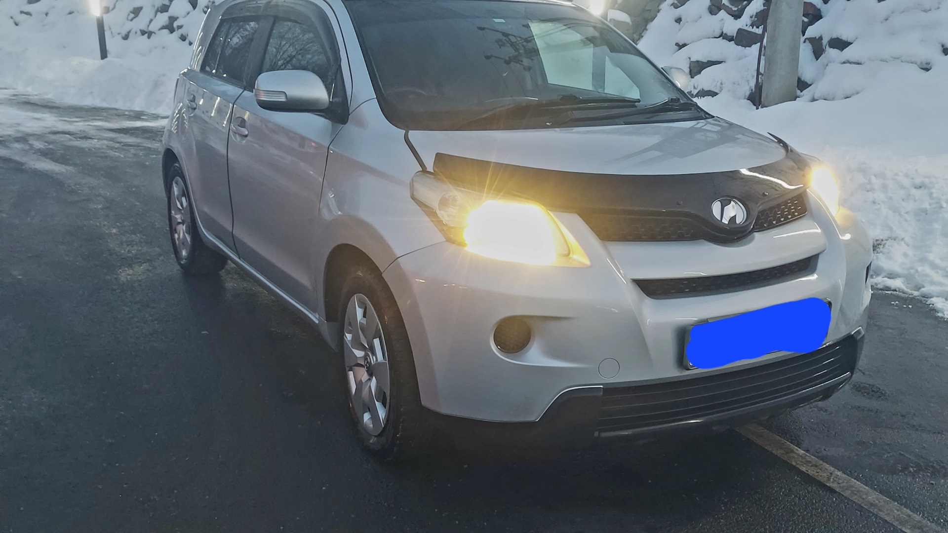 Toyota ist (2G) 1.5 бензиновый 2008 | "Мопс" на DRIVE2