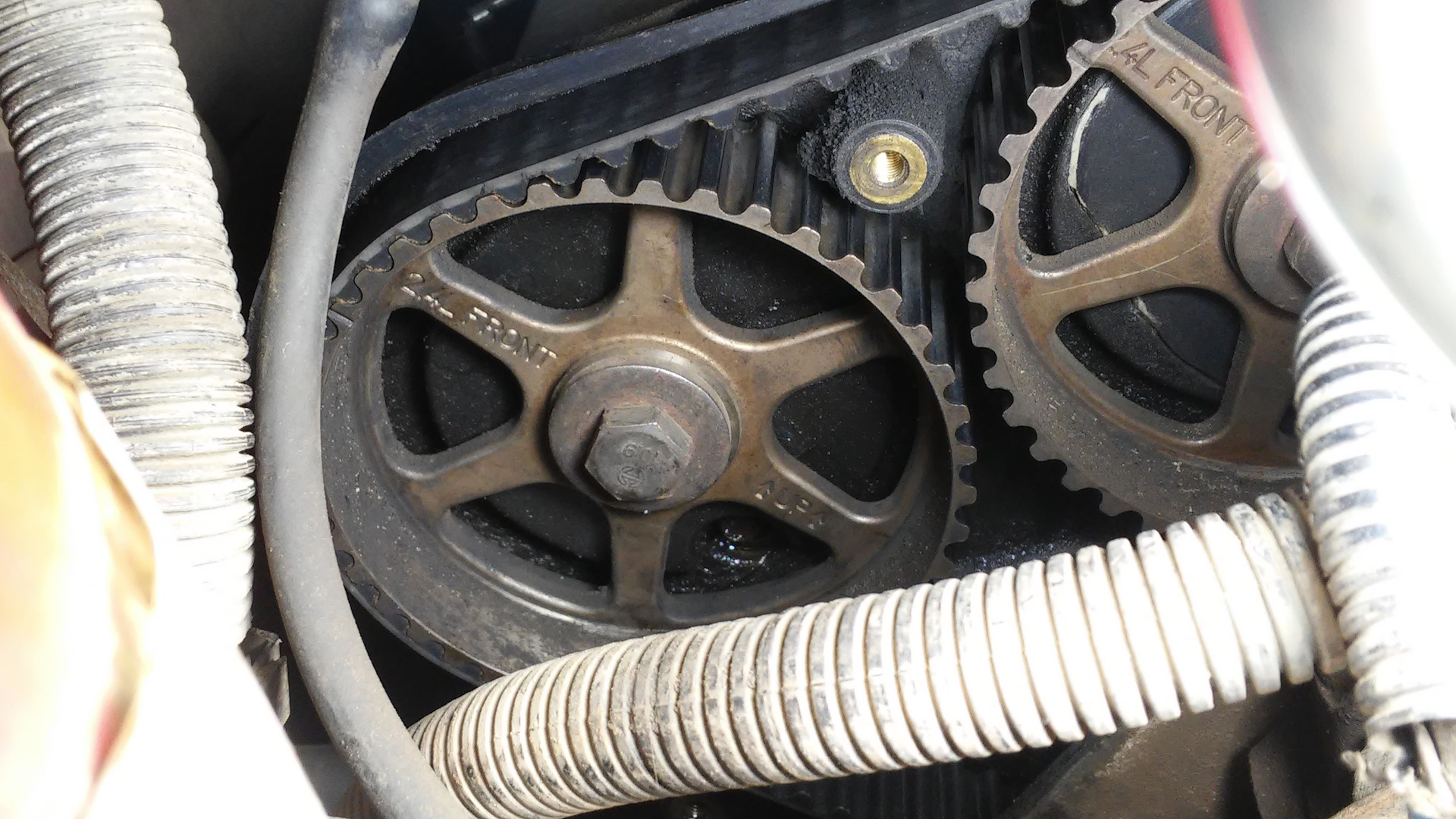 4 2002. 7 cloyes. 4 бензин. Грм додж караван. Комплект грм на волга сайбер 2.