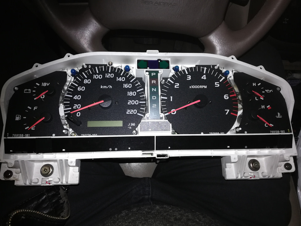 панель приборов крузер 100