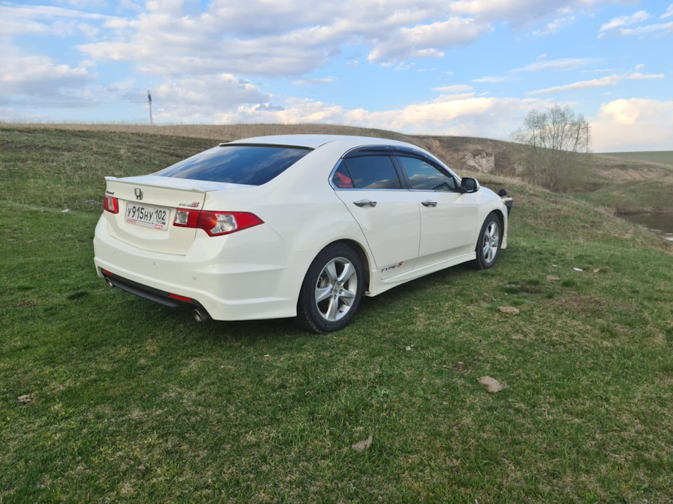 Фото в бортжурнале Honda Accord (8G)