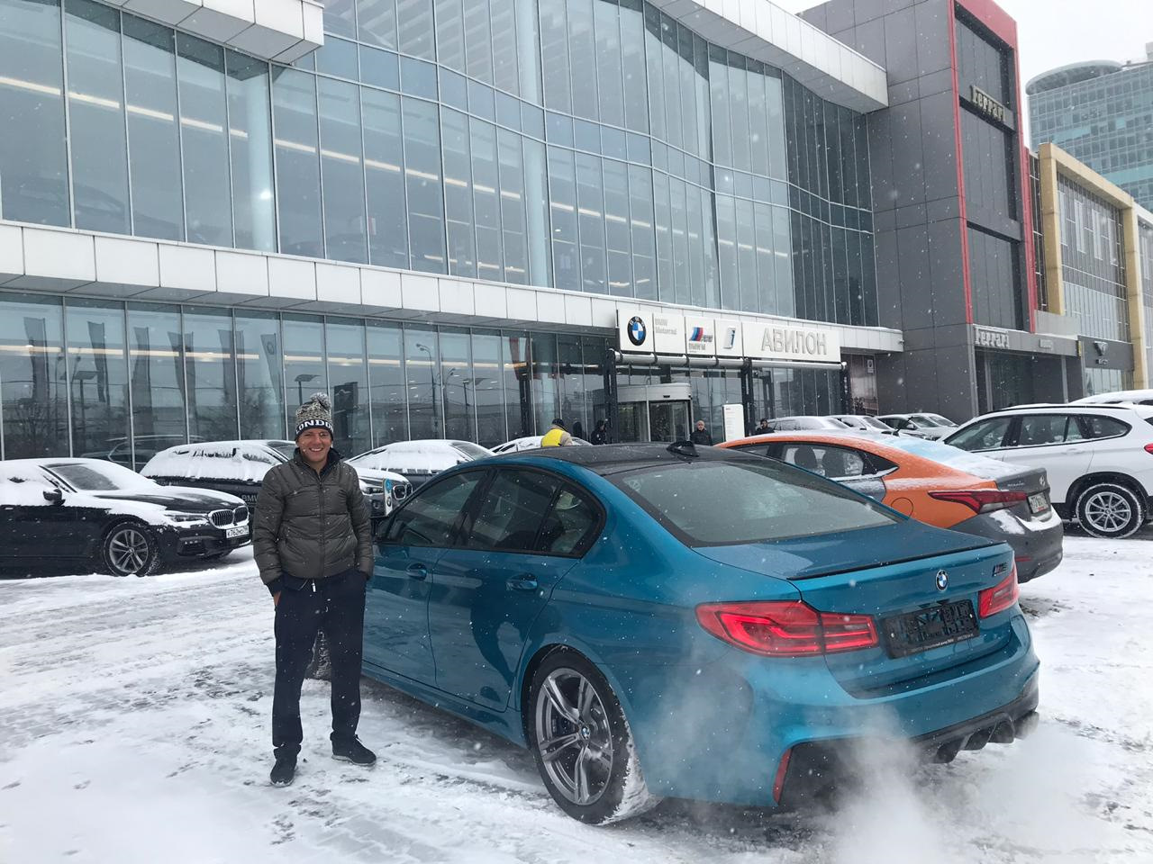 BMW m5 Snapper Rocks Blue