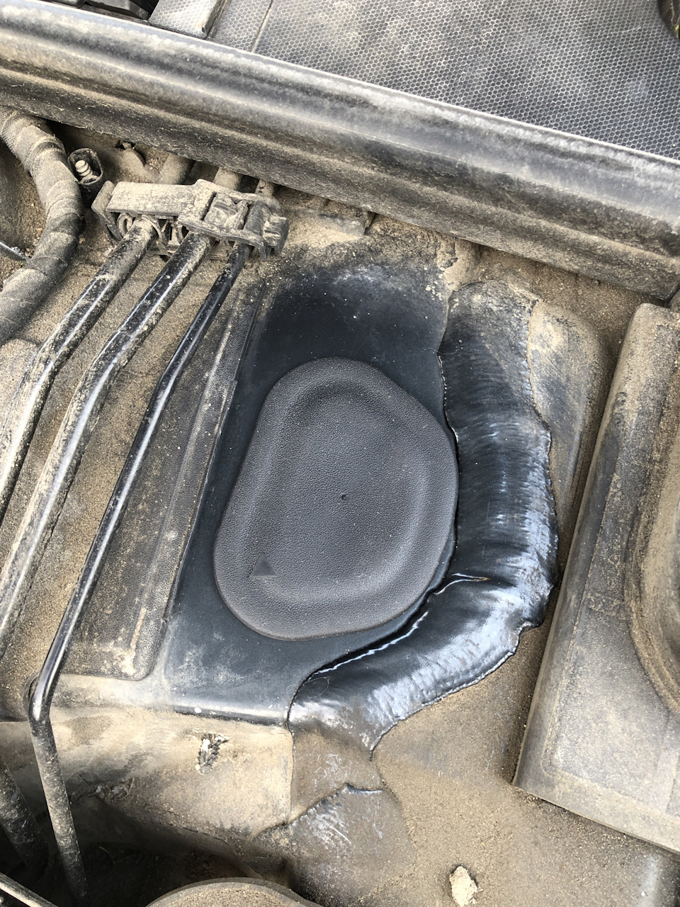 Замена заглушек — Audi A4 (B9), 2 л, 2016 года | наблюдение | DRIVE2